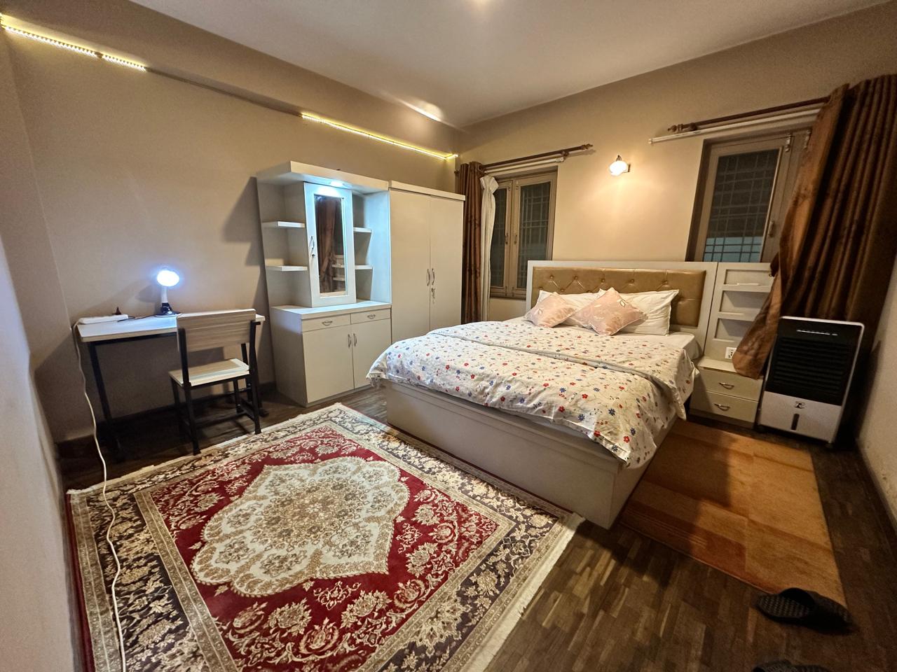 Queen room at NCGH